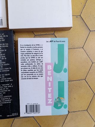 Libros de esoterismo y ufología