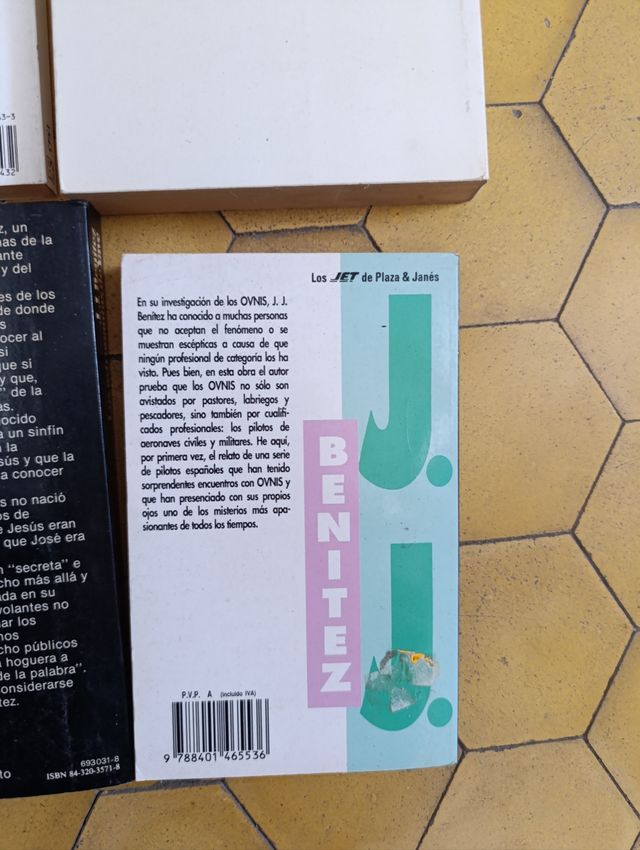 Libros de esoterismo y ufología