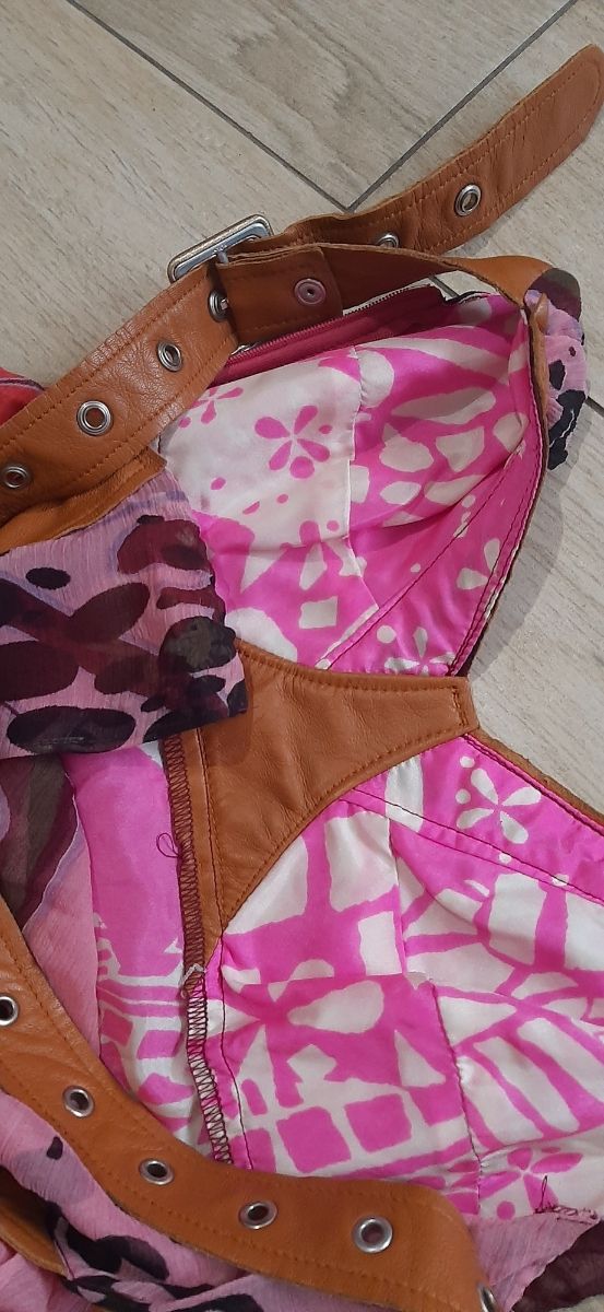 Vestito estivo multicolor con dettagli in pelle