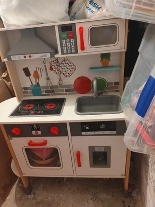 Cocinita juguete infantil