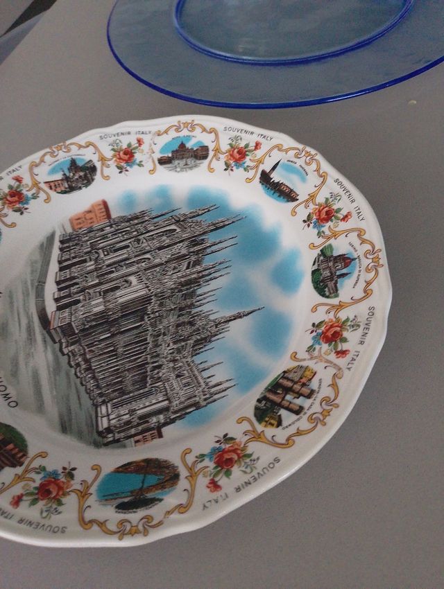 Plato Souvenir Milán - Il Duomo