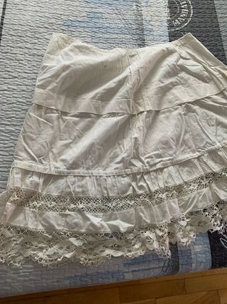 Encaje antiguo -  enaguas blancas