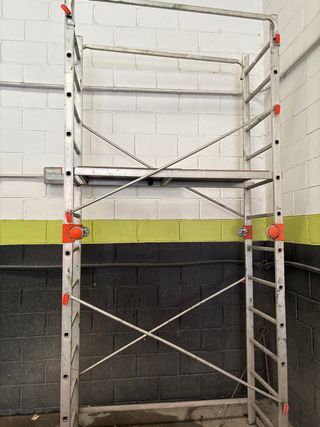 Andamio metálico 3m- Práctico