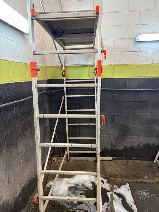 Andamio metálico 3m- Práctico