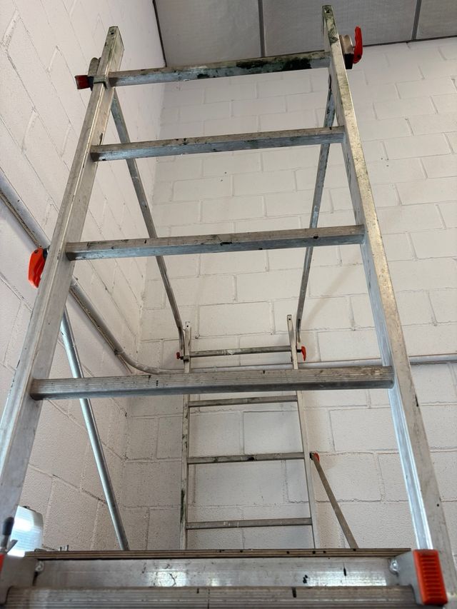 Andamio metálico 3m- Práctico