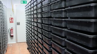 Carros metálicos con 68 bandejas