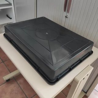 Carros metálicos con 68 bandejas