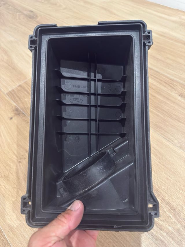 Tapa filtro aire Ford Focus