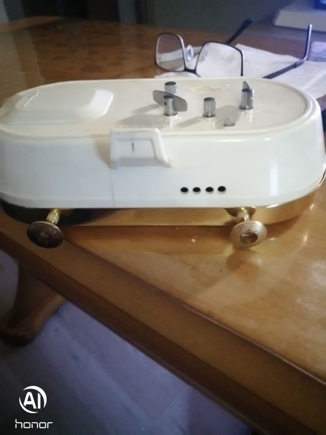 Sveglia antica con calendario