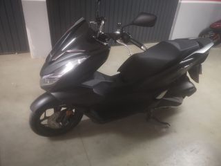 Honda PCX 125cc - Moto Scooter