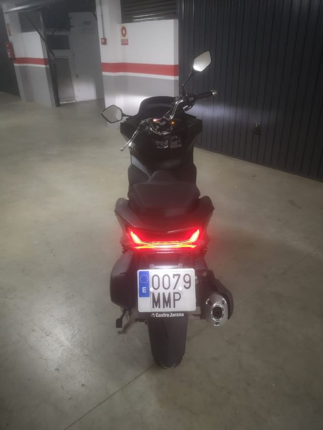 Honda PCX 125cc - Moto Scooter