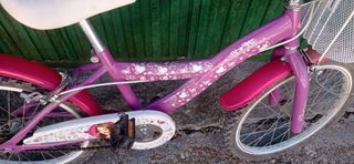 Bicicleta niña rosa 20" usada