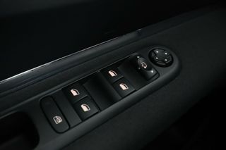 Peugeot 3008 1.6 Blue-HDi Style