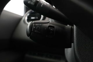 Peugeot 3008 1.6 Blue-HDi Style