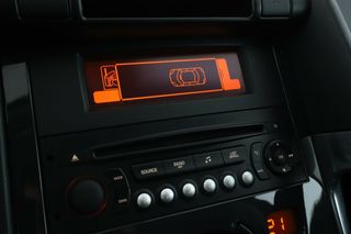 Peugeot 3008 1.6 Blue-HDi Style