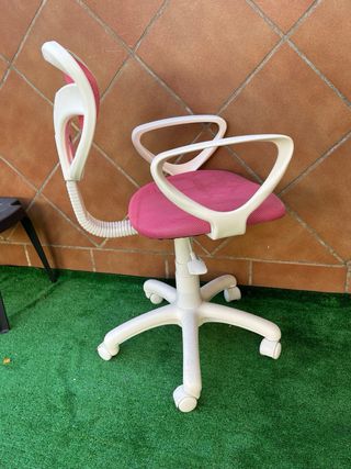 Silla giratoria infantil rosa,regulable en  altura