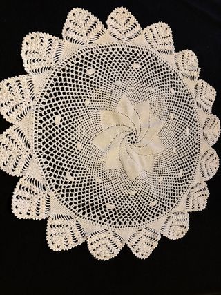 Centro tondo uncinetto vintage misure in foto