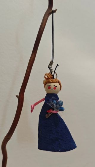 Portachiavi Mini Bambolina artigianale - le nutz