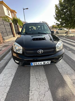 Toyota RAV4 2004