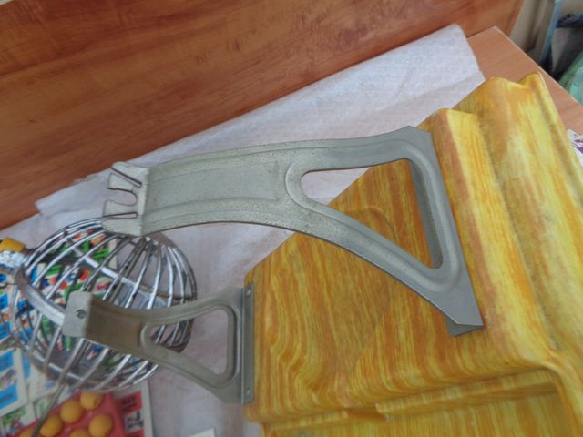 juego antiguo bingo o loteria de aluminio o plasta