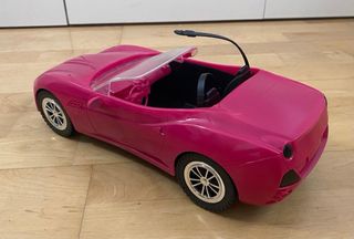 Coche Barbie rosa