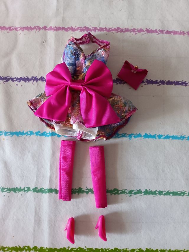 4 Vestidos Muñeca Barbie Vintage