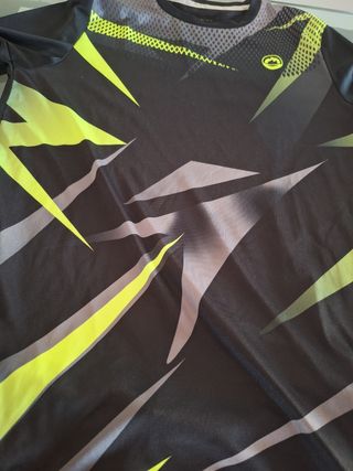 Conjunto deportivo J'hayber niño