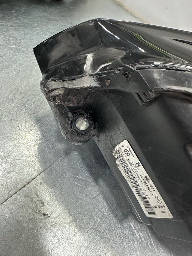 Faro Golf GTI MK7 (13-17) - Delantero Derecho