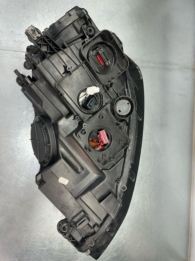 Faro Golf GTI MK7 (13-17) - Delantero Derecho