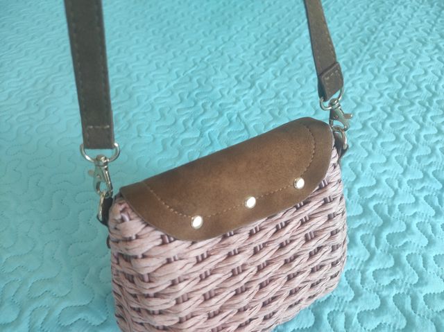 Bolso rafia marrón y rosa