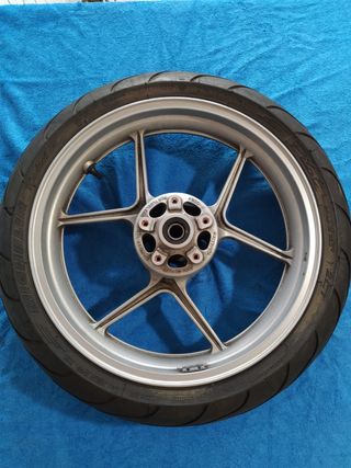 Llantas con neumáticos Kawasaki ER6F/ER6N/Versys