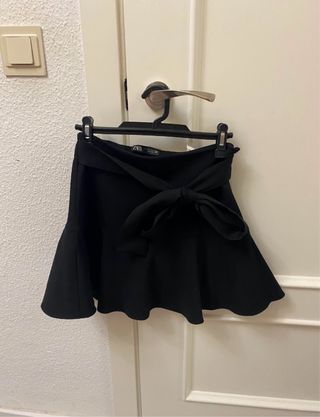 Falda pantalón Zara negra, talla S