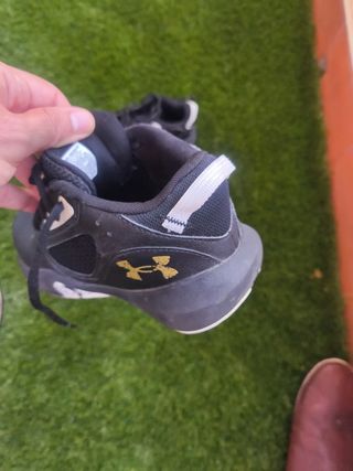 Zapatillas Under Armour Baloncesto - 36