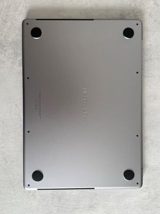 MacBook Pro 14" M3 - 8GB - 1TB (1000GB)
