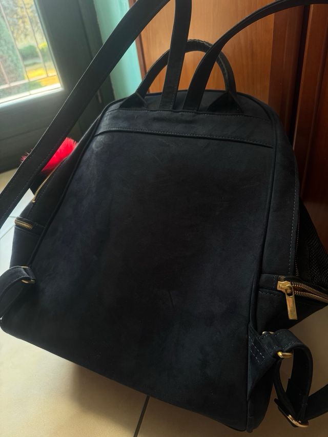 Zaino nero per cani cuoricino rosso