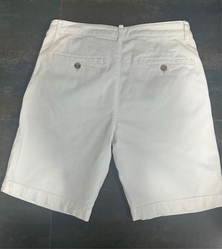 Shorts blancos hombre