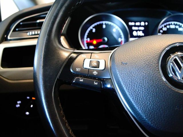 Volkswagen Touran Business & Navi 1.6 TDI 85kW (115CV) DSG