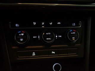 Volkswagen Touran Business & Navi 1.6 TDI 85kW (115CV) DSG