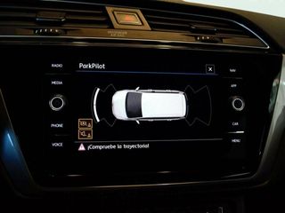 Volkswagen Touran Business & Navi 1.6 TDI 85kW (115CV) DSG