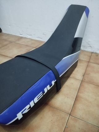 Rieju RJ: Asiento y tapas último precio