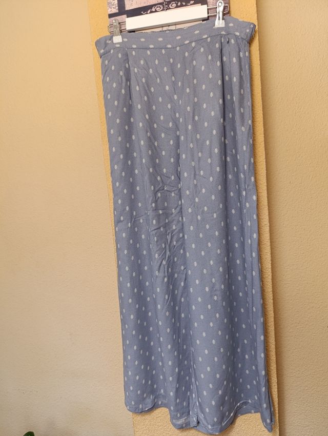 Pantalón fluido azul estampado