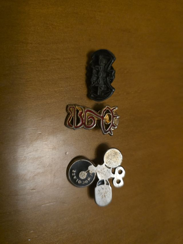 3 Pins antiguos discotecas Valencia