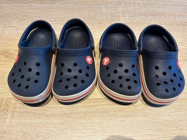 2 Crocs Niño - Tallas C8 (24-25) y C9 (25-26)
