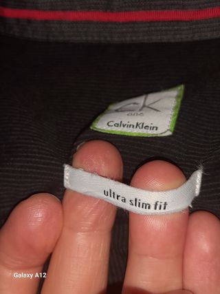 Camisa Calvin Klein bicolor