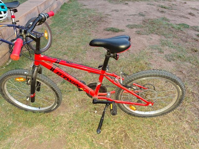 Bicicleta Btwin 20" - Excelente estado