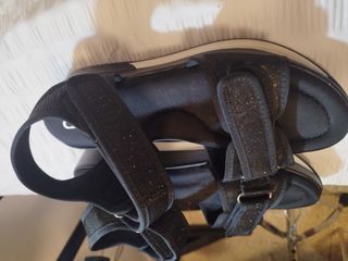 Sandalias CHIKALO negras