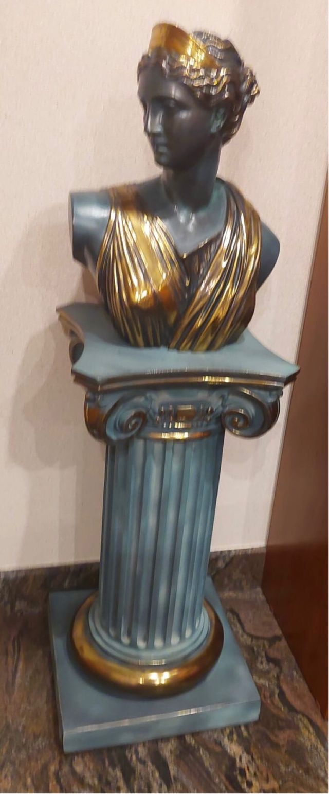 Estatua busto Griego