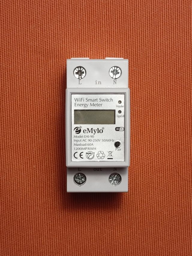 Medidor de energía WiFi Tuya