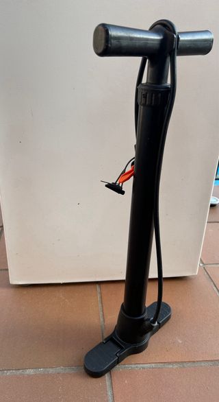 Bomba de pie bici portátil