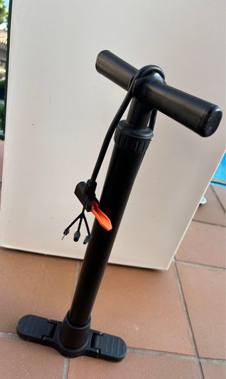 Bomba de pie bici portátil